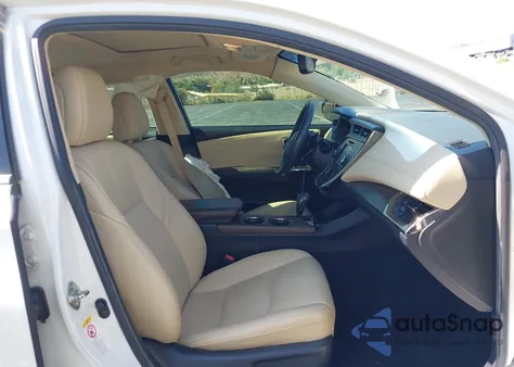 2016 Toyota Avalon Xle Plus z USA, uszkodzony, nr VIN 4T1BK1EB7GU217076